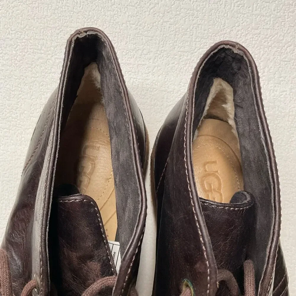 UGG‎ Leighton Chukka Boot size 7 Men’s 3275 Leather Shoes Chocolate Brown 2 eye
